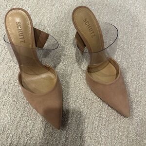 NWT Schutz heels
